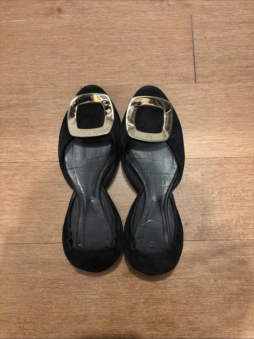 Authentic Roger vivier d’Orsay flats